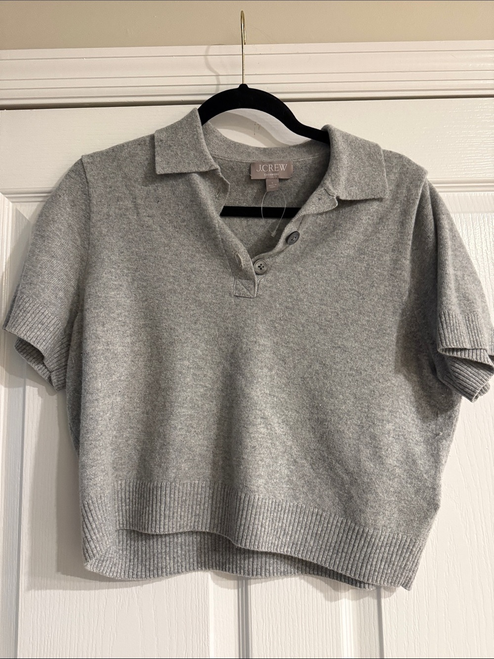 J. Crew Light Gray Cashmere CroppedShort-Sleeve V-Neck Polo Sweater - Picture 1 of 2
